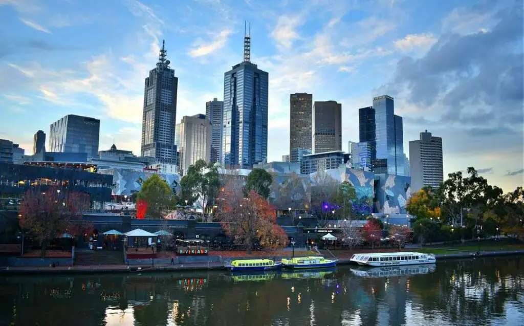 About Travel Scams In Melbourne Melbourne Australia Attractions and Melbourne Australia Travel Guide | De Reviews